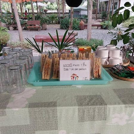 Sameikei Homestay Фрае Екстериор снимка