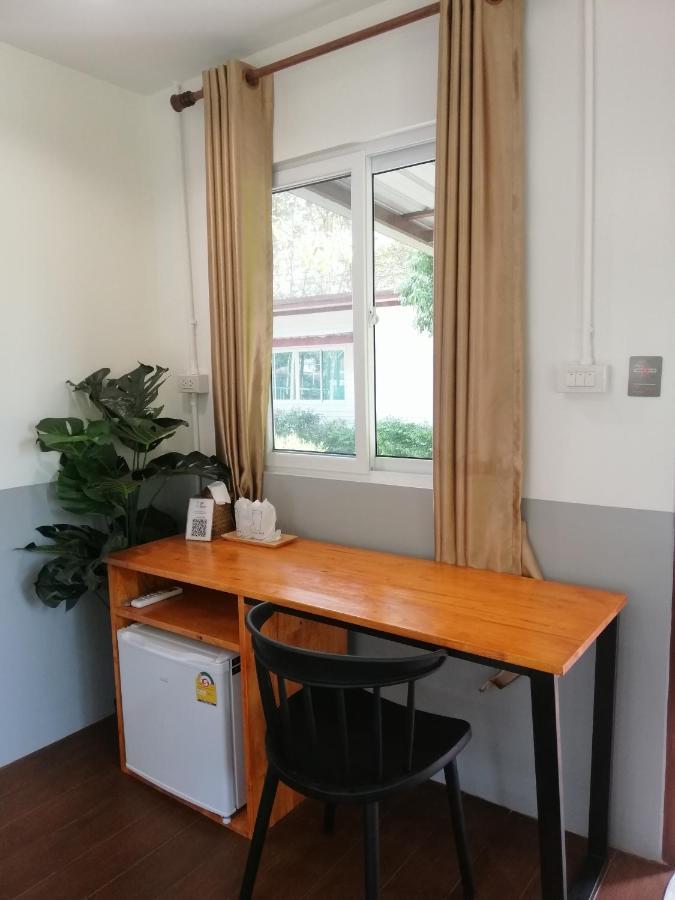 Sameikei Homestay Фрае Екстериор снимка