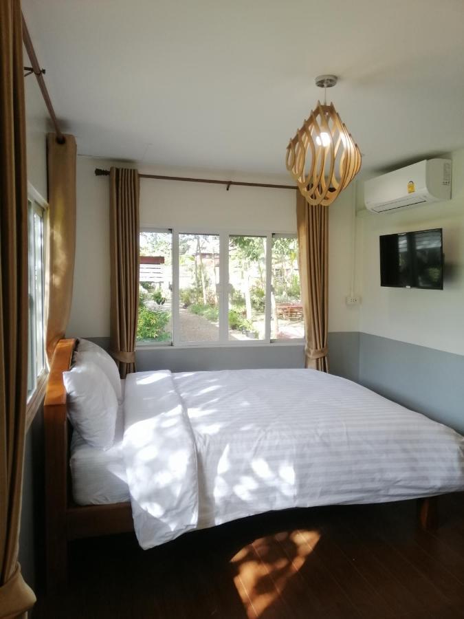 Sameikei Homestay Фрае Екстериор снимка